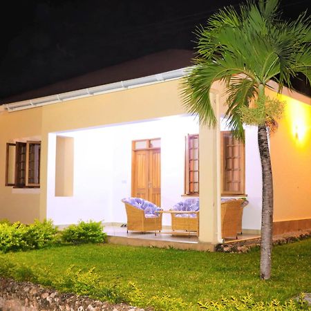 V-Szameitat Homes Diani Beach Exterior foto